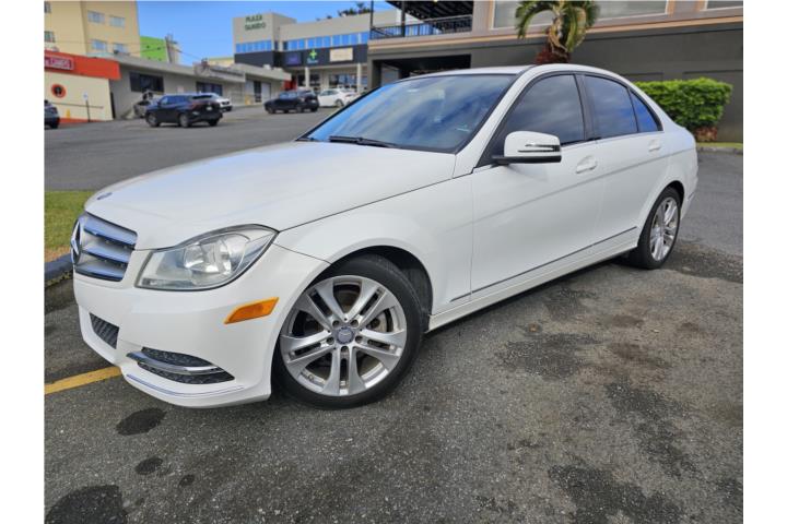 Mercedez Benz C250 2013
