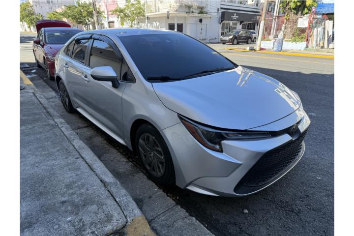 2020 TOYOTA COROLLA GRIS