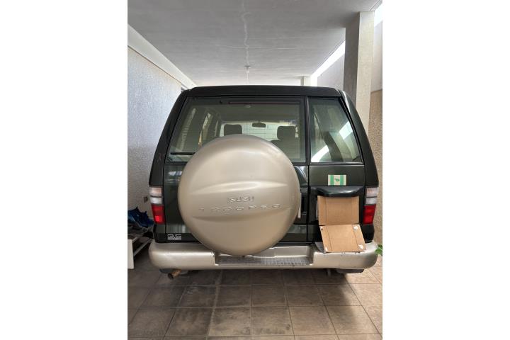 Isuzu Trooper 2001