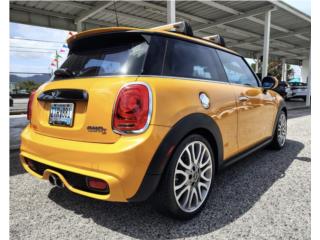 MINI  Puerto Rico Mini Cooper S 2016