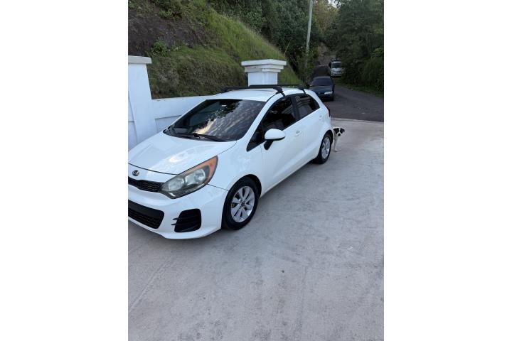 Kia rio quinto 2016
