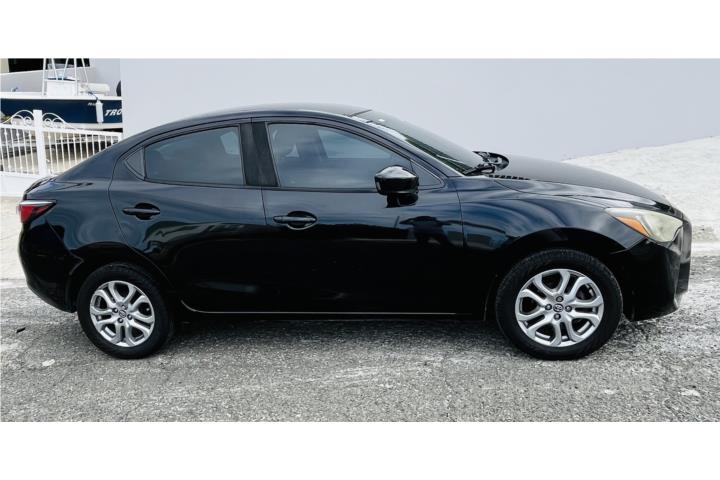 Toyota Yaris 2017