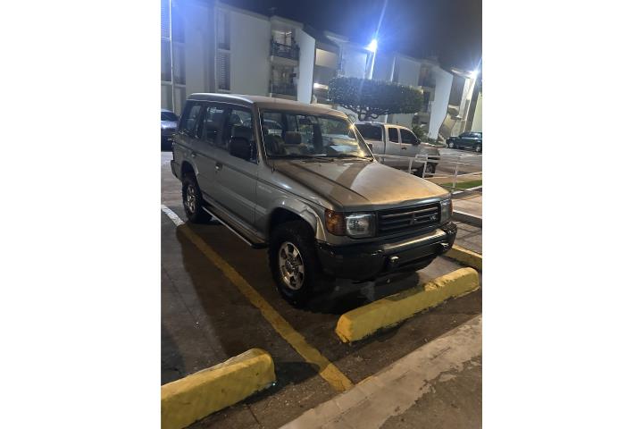 Mitsubishi Montero 4x4 del 93
