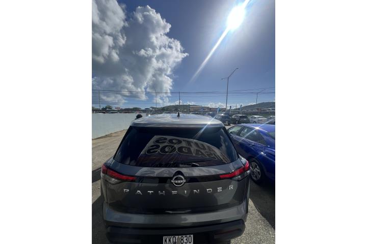 Nissan Pathfinder 2024