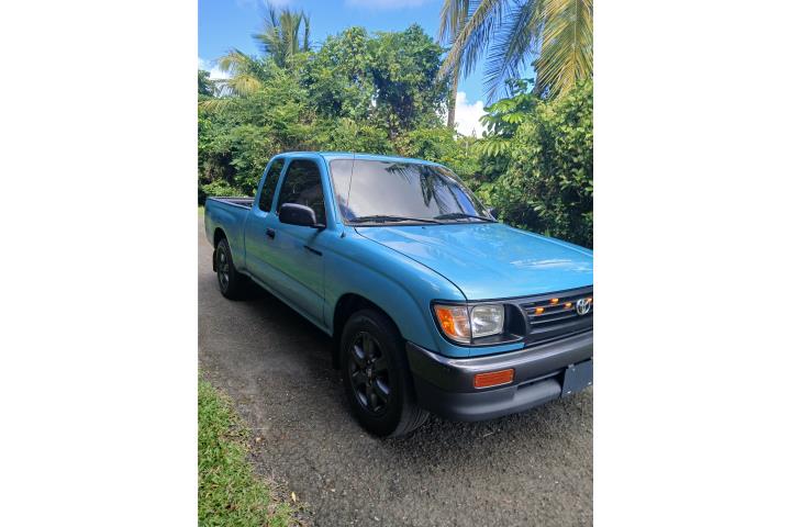Toyota tacoma 1996 automática  7,500 omo.