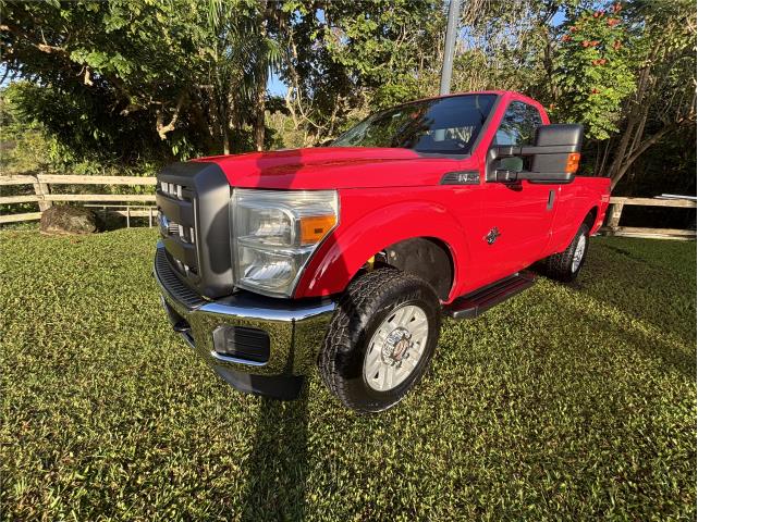Ford 2013 F250 diesel motor 6.7 L