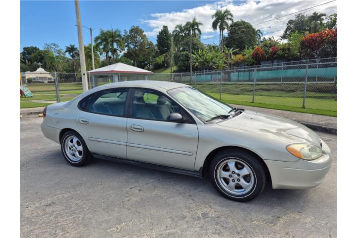 Ford Taurus 2003