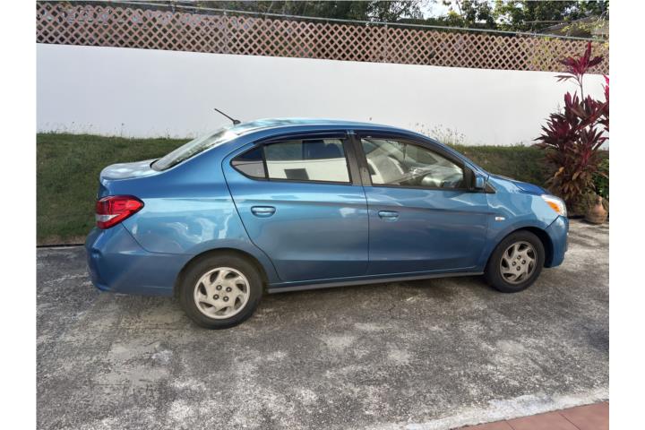2020 Mitsubishi Mirage G4 *42k millas*