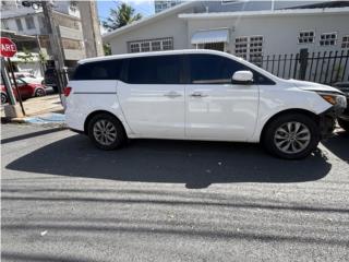 Kia Puerto Rico Kia Sedona, choque frontal 
