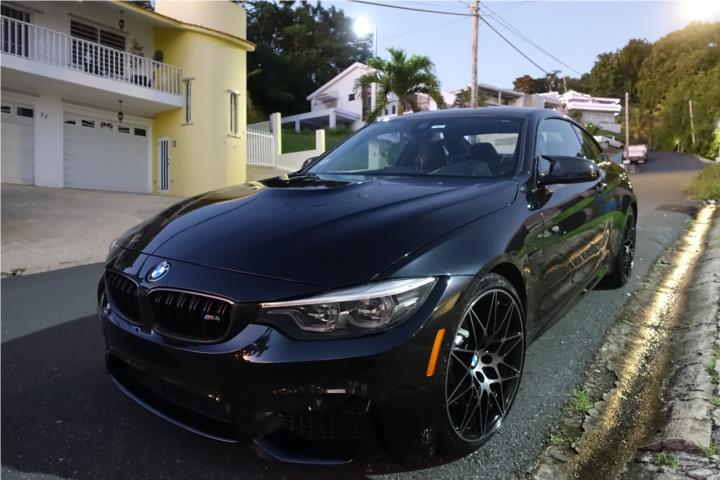 BMW M4 2020 solo 3k millas - $57,800