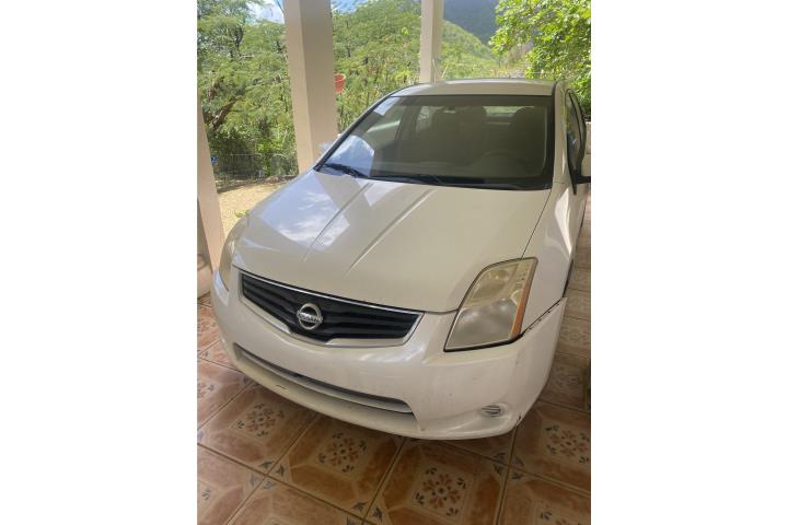Nissan Sentra 2012