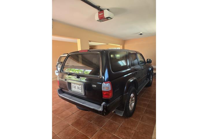 Auto Toyota 4Runner 2000 Automatica Millas 149000 Guayama