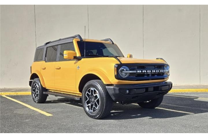 2022 Ford Bronco Outer Banks