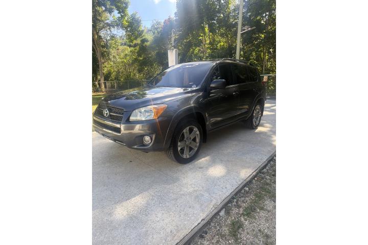 Toyota rav4 sport 2012