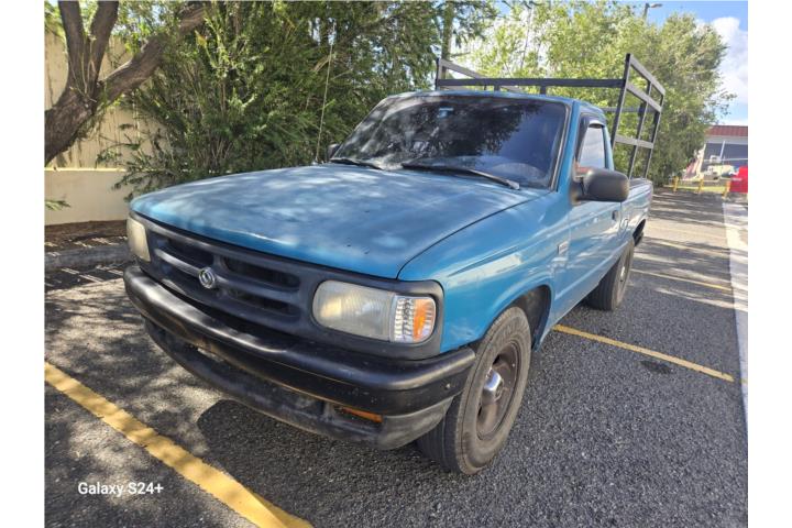Mazda B2300 *std *1995