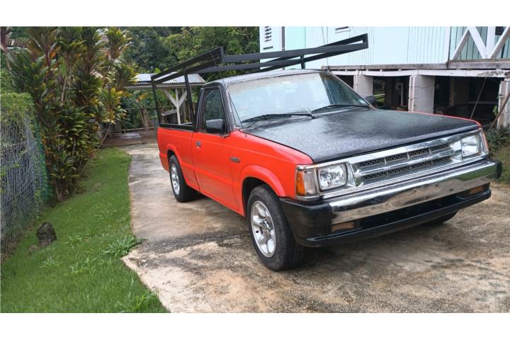 Mazda b2200 año 87