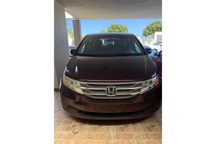 HONDA ODYSSEY 2011