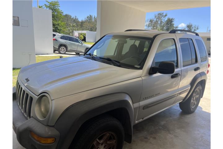 Jeep Liberty 2003 $900