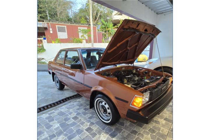 Toyota Corolla 1983 A/C ,Automatico