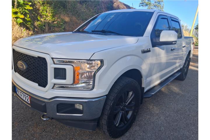 4x4 Ford F-150 2018 Automatica Millas 125 Adjuntas