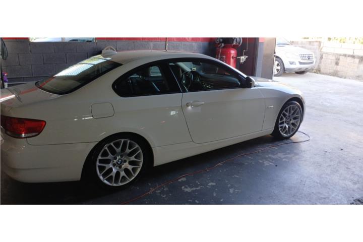 BMW 2010 - MODELO 328i