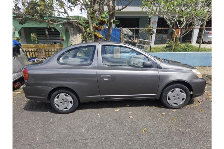 Toyota Echo 2005
