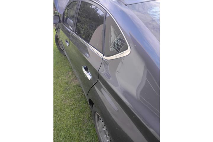 Auto Nissan Sentra 2013