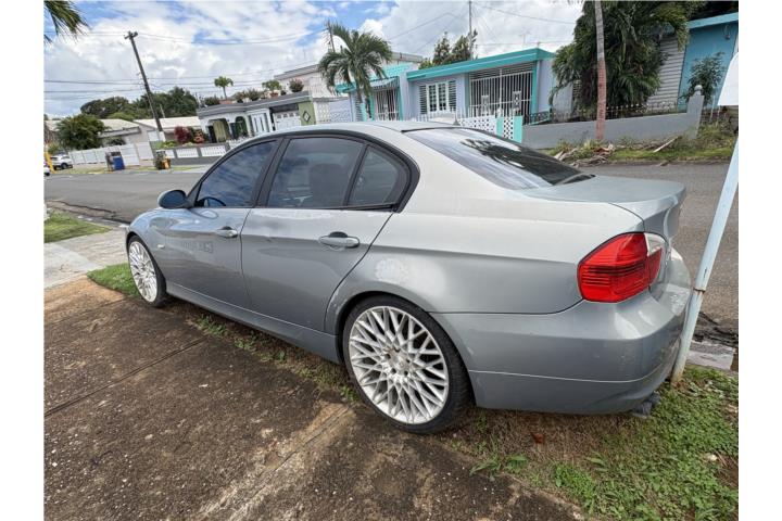 BMW 328i 2007