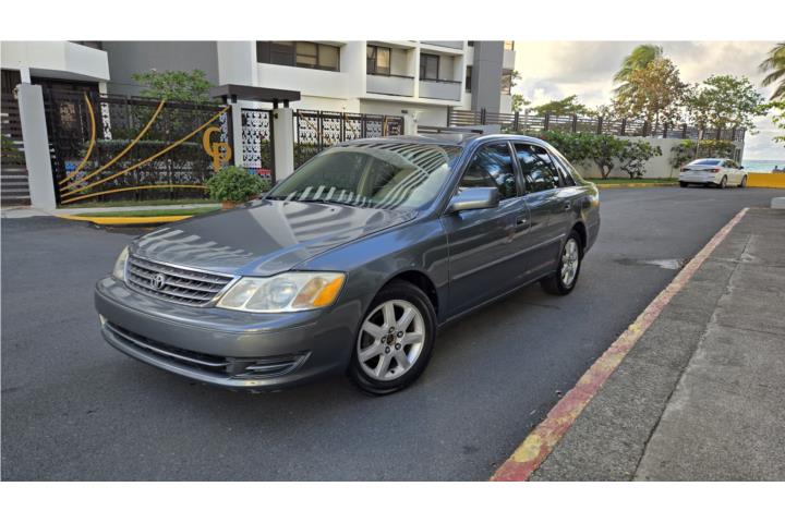 Toyota Avalon 2003 XL  113k millas  V6 3.0L