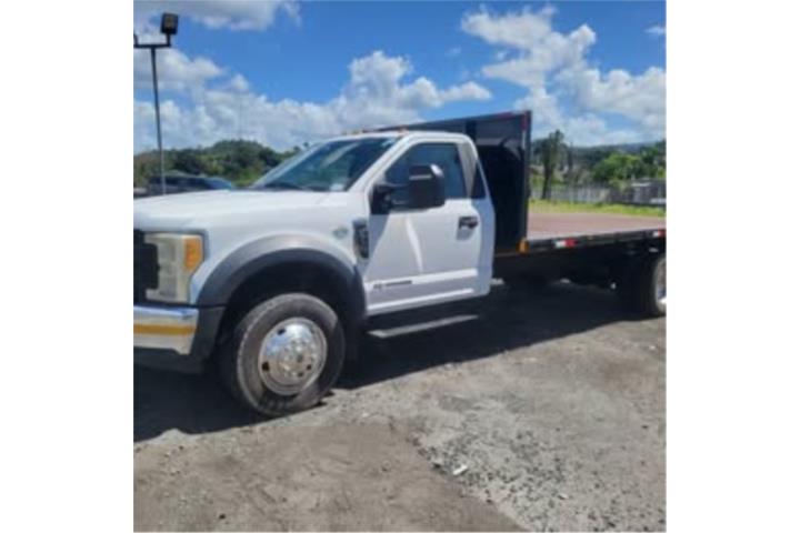 FORD F-550 DIESEL PLATAFORMA 16 PIES 2017
