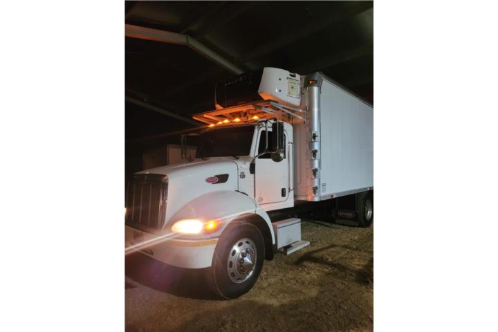 Peter bilt 2011 refrigerado caja 18 pies