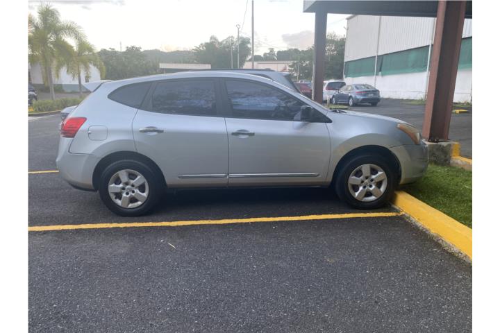 nissan rogue 2011, Se va por