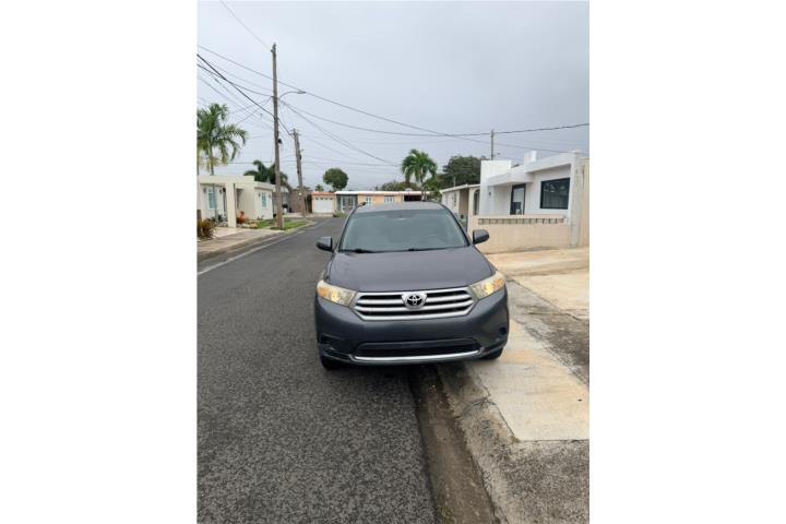 Toyota highlander