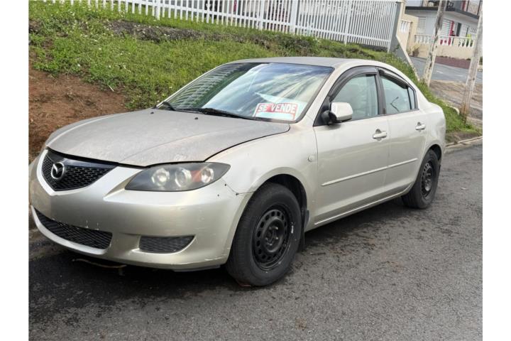 MAZDA 3 2006