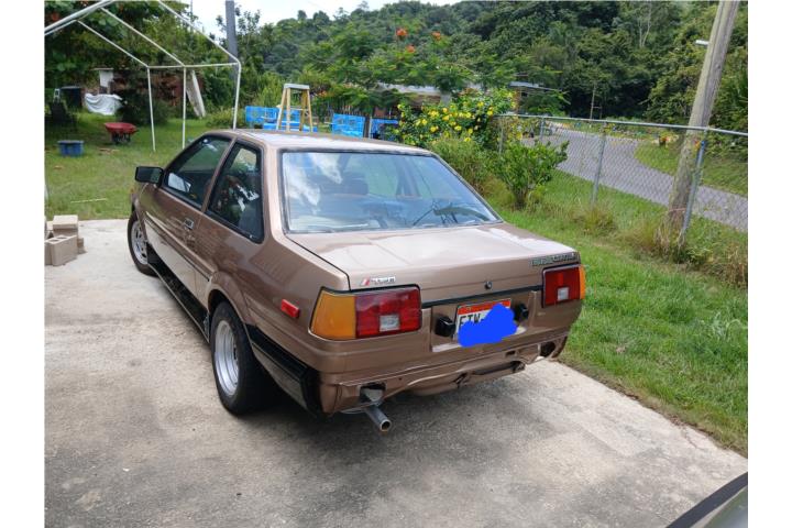 Carro toyota corolla año1984 motor 1.6