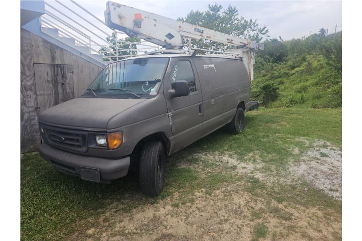 Ford van de canasto