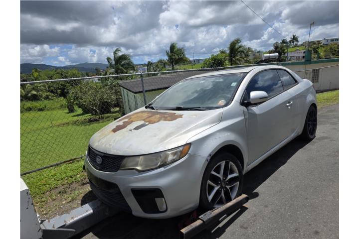 Kia Forte 2010 para piezas