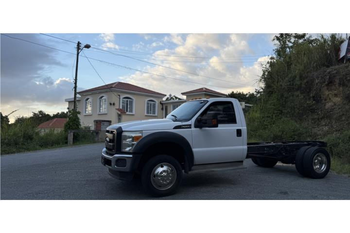 Ford 550 2015