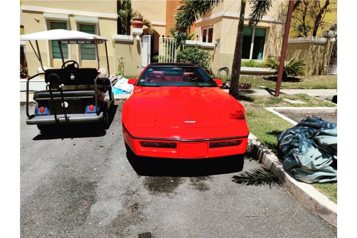 Hermosa Corvette c4 1984 bien barata