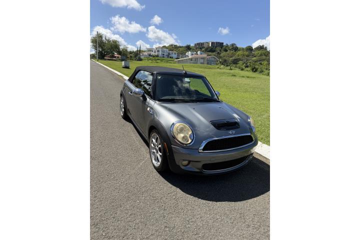 Mini Cooper S Convertible 2009