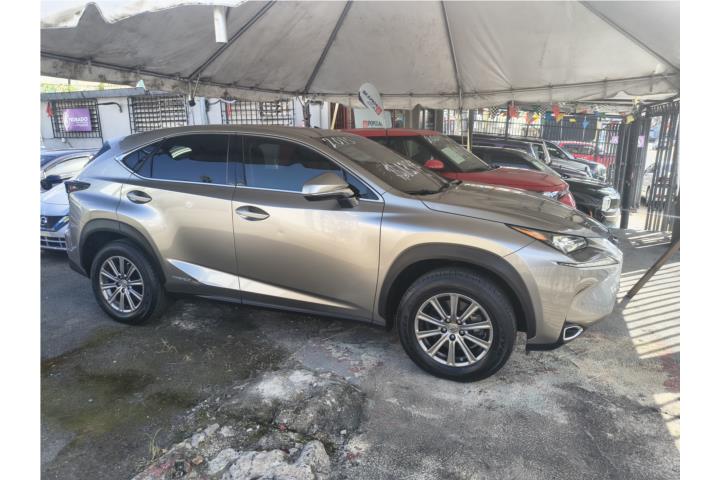 Lexus NX300H 2015