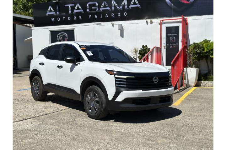 NISSAN KICKS 2025