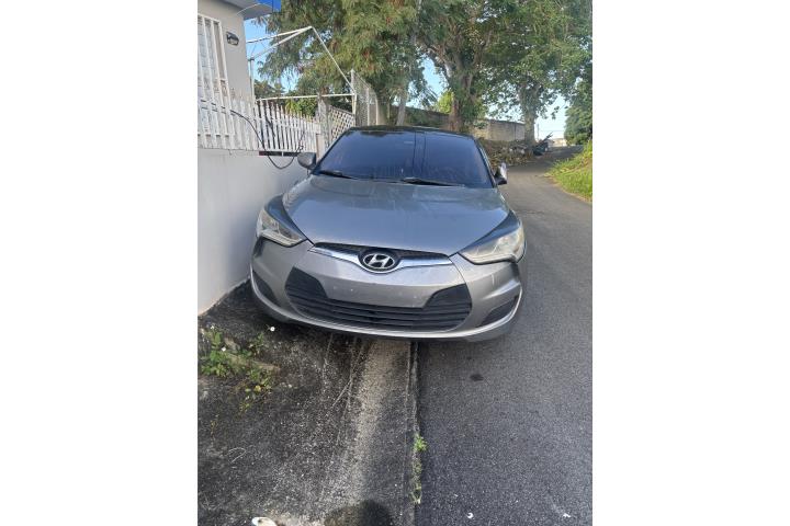 Hyundai Veloster 2016 poco millaje