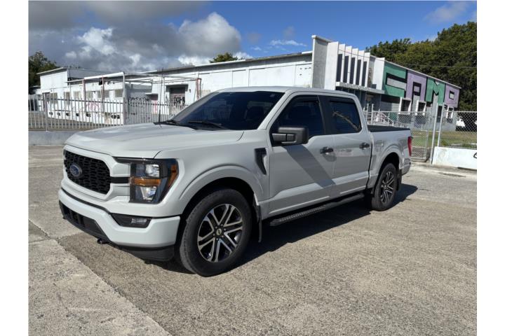 FORD F-150 STX 2023