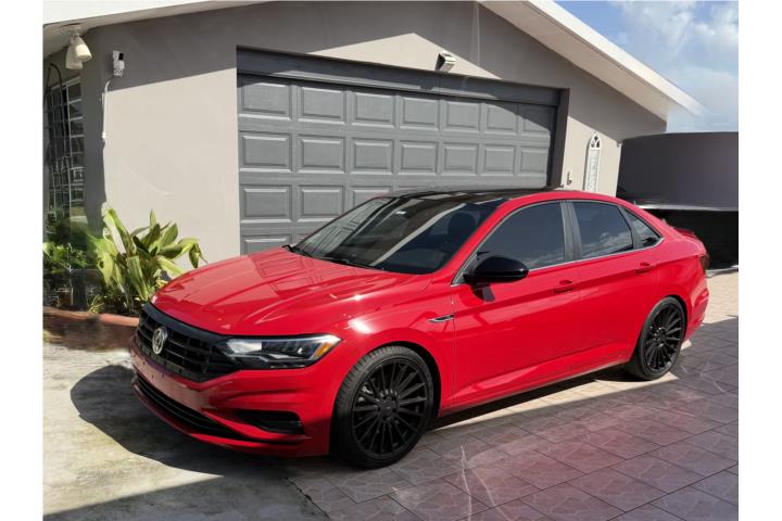2020 VW JETTA. R-LINE. 38K MILLAS