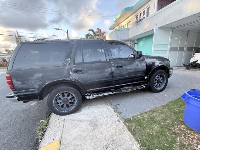 Ford Expedition 1999 Piezas
