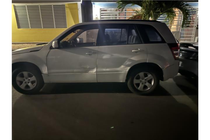 Se vende Suzuki grand vitara 2009 2800