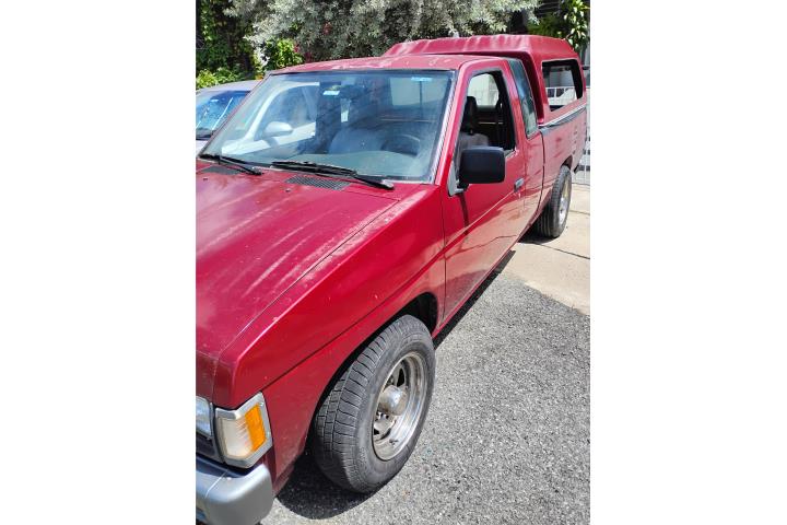 Nissan pickup