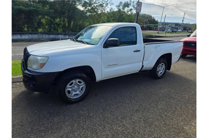 Toyota Tacoma 4×2 full label nitida