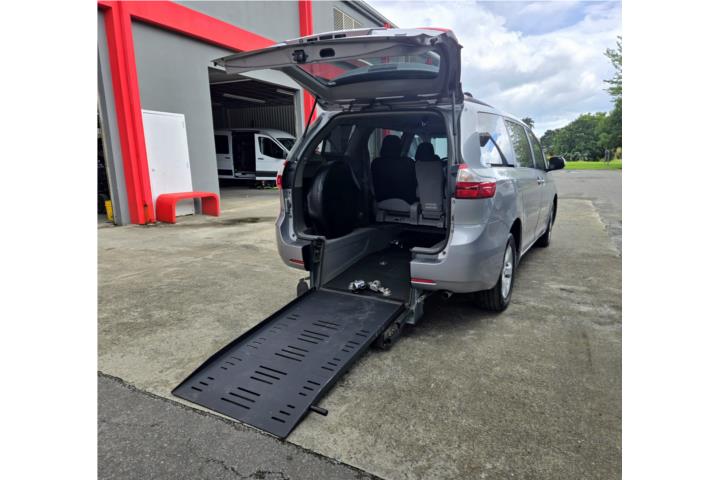 Toyota Sienna Modificada 2017
